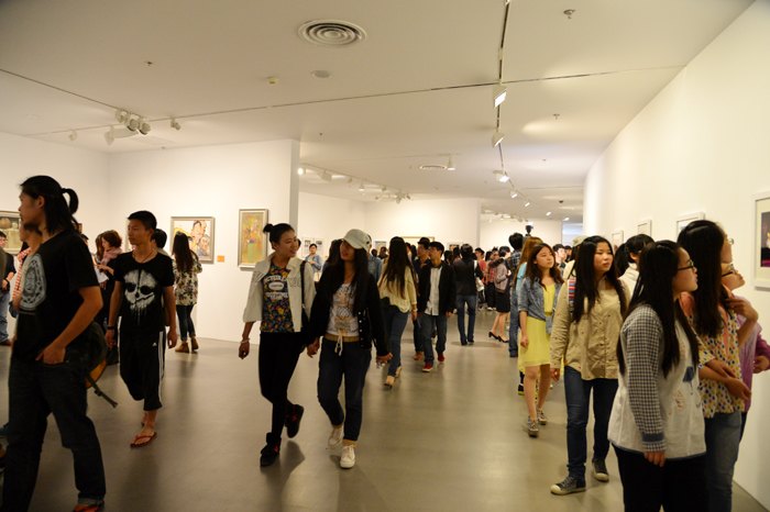 江蘇省第四屆大學(xué)生藝術(shù)展演活動暨藝術(shù)作品展在南京藝術(shù)學(xué)院開幕