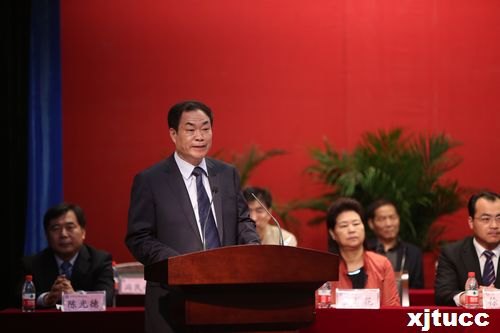 西安交通大學(xué)城市學(xué)院隆重舉行建院十周年慶祝大會