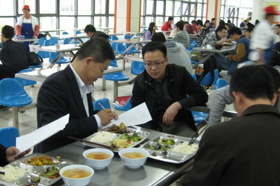 SHOW出精彩廚藝享受美好生活——南京理工大學(xué)泰州科技學(xué)院成功舉辦第十屆銀杏杯廚藝大賽