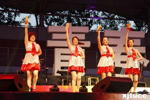 ЌW(xu)Ժ(mng)ʮdʢԺʮc2010(j)I(y)(lin)g(hu)AMĻ