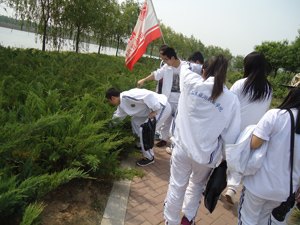 B` 칫 ɽ|IWԺCԴӾ^_չĹջ