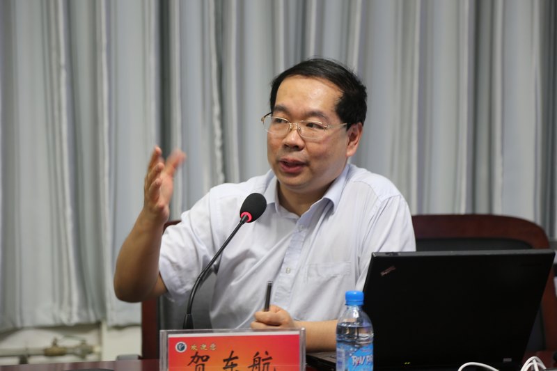 華中師范大學博士生導師賀東航教授應邀到許昌學院講學
