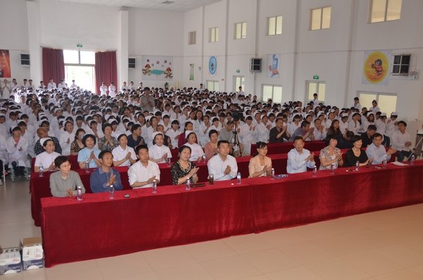 醫學院成功舉行5.12國際護士節慶祝儀式