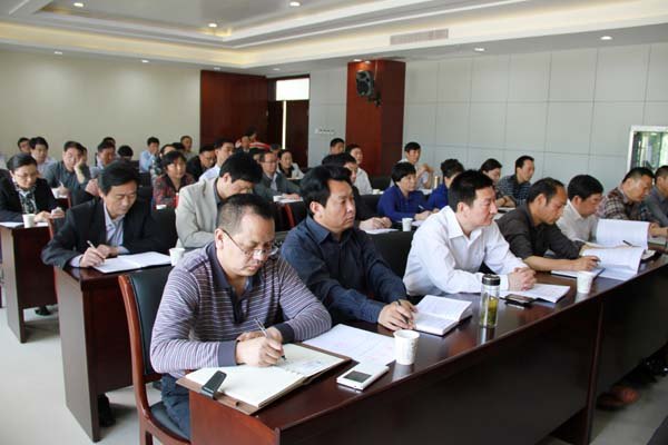 皖西學(xué)院召開防震應(yīng)急演練培訓(xùn)會議