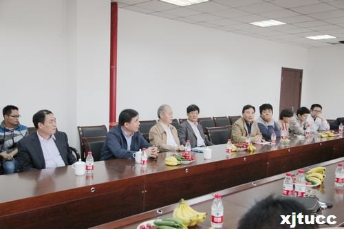 西安交通大學(xué)城市學(xué)院十年華誕之返校校友座談會(huì)圓滿結(jié)束