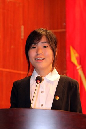 南京理工大學(xué)泰州科技學(xué)院隆重舉行五四表彰大會(huì)暨第十屆科技文化藝術(shù)節(jié)開(kāi)幕式