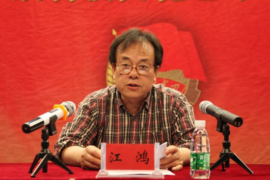 南京理工大學(xué)泰州科技學(xué)院隆重舉行五四表彰大會(huì)暨第十屆科技文化藝術(shù)節(jié)開(kāi)幕式