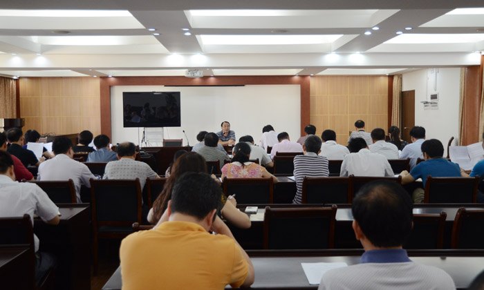 “改革·發展·民生”系列報道:學校召開分配改革文件修改工作會議