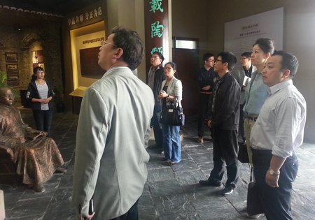 T긱ӛһиֵܸУ{(dio)