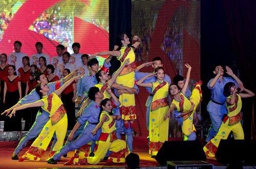 V|ʯͻWԺ¡eС^ഺFCY