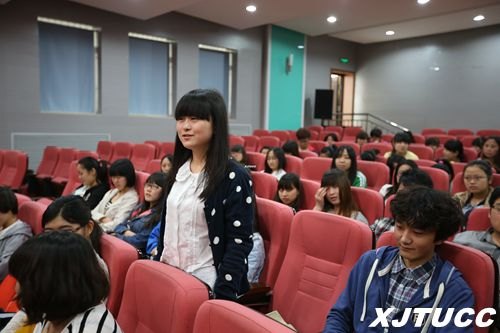 ձHW(xu)}ɰУLһЁLͨW(xu)ЌW(xu)Ժ