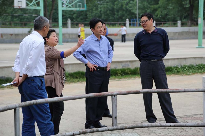 校領(lǐng)導(dǎo)一行到東校區(qū)視察調(diào)研