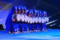 中央民族歌舞團(tuán)“請(qǐng)你跟我一起來”大型民族歌舞晚會(huì)劇照