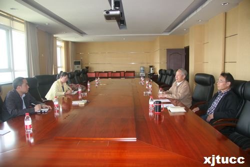 貴州省教育廳一行來城市學院考察訪問