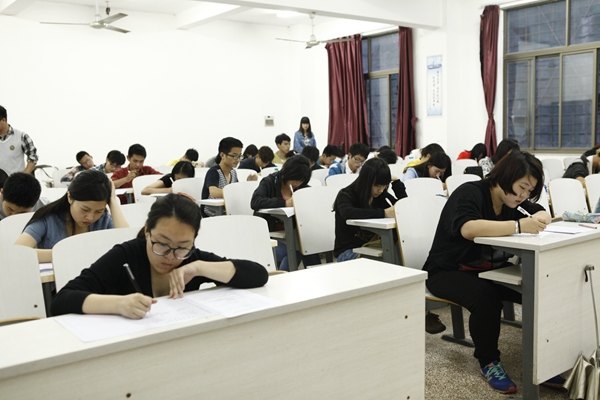 景德鎮陶瓷學院舉辦首屆學生記者職業技能大賽