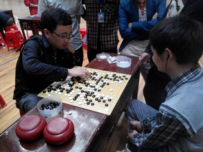 南昌工學院選手在南昌市第八屆高校棋類聯賽中斬獲佳績