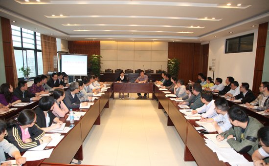 為學(xué)校二次創(chuàng)業(yè)營造更加良好的輿論氛圍——南京理工大學(xué)泰州科技學(xué)院召開2014年新聞宣傳工作會議