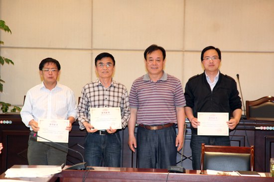 為學(xué)校二次創(chuàng)業(yè)營造更加良好的輿論氛圍——南京理工大學(xué)泰州科技學(xué)院召開2014年新聞宣傳工作會議