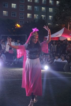 30壬30仨4000ٔͬWgЦZڲ󡪡WУekٔͬWx