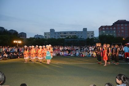 30壬30仨4000ٔͬWgЦZڲ󡪡WУekٔͬWx