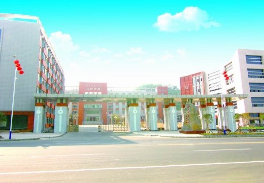 湖北醫(yī)藥學(xué)院藥護(hù)學(xué)院圖片