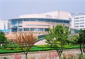 青島大學圖片