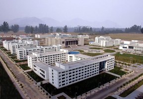 濟(jì)寧學(xué)院圖片